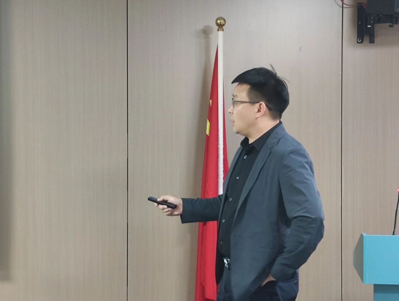 微信图片_20250514155805.jpg